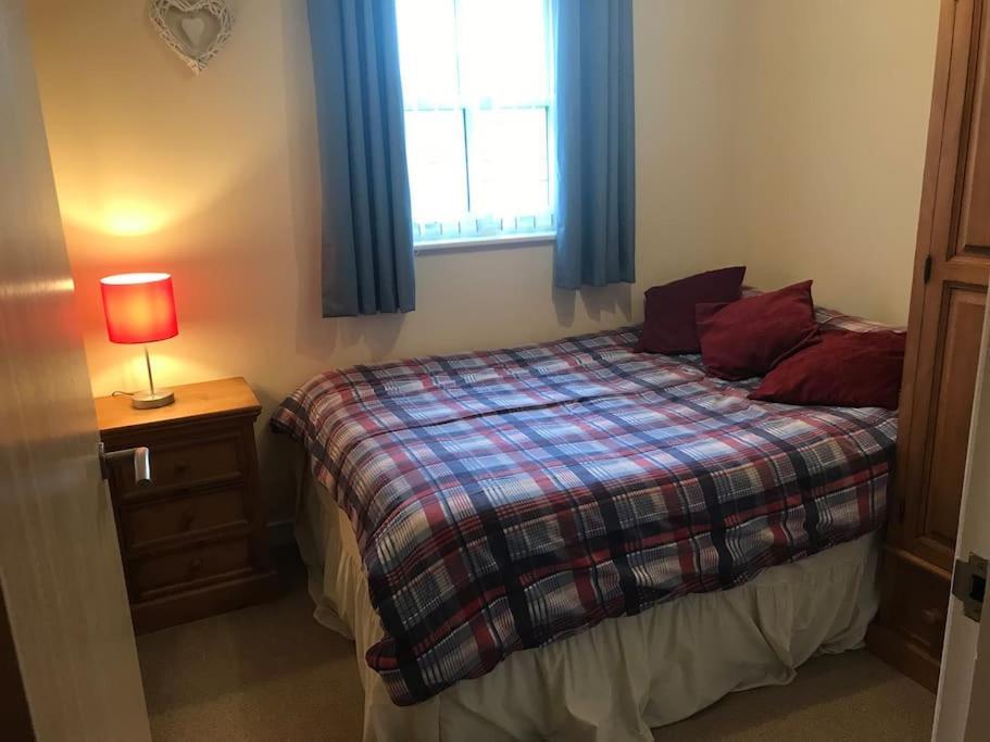 Great Offer 2 Bed Tenby Flat Free Parking ภายนอก รูปภาพ